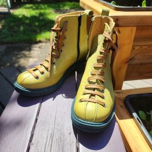 John Fluevog The Slacker size 9